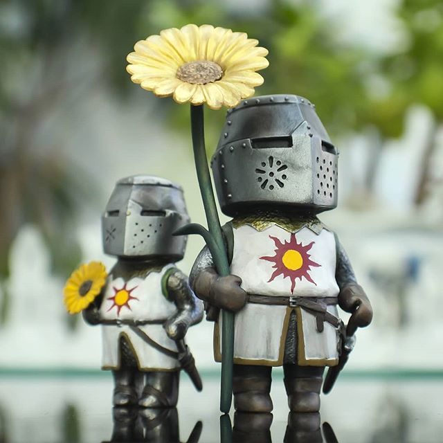 Daisy/Sunflower Knight